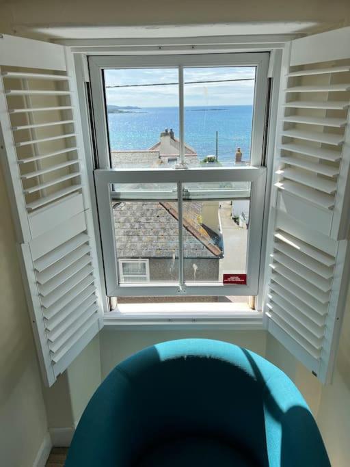 Luxury Modern Suite In Marazion With Parking Buitenkant foto